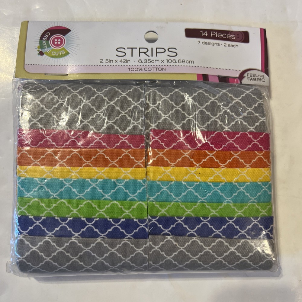Fabric Editions Quatrefoil Fabric Strips 14 Pc 2.5” x 42” Cotton Quilt Roll