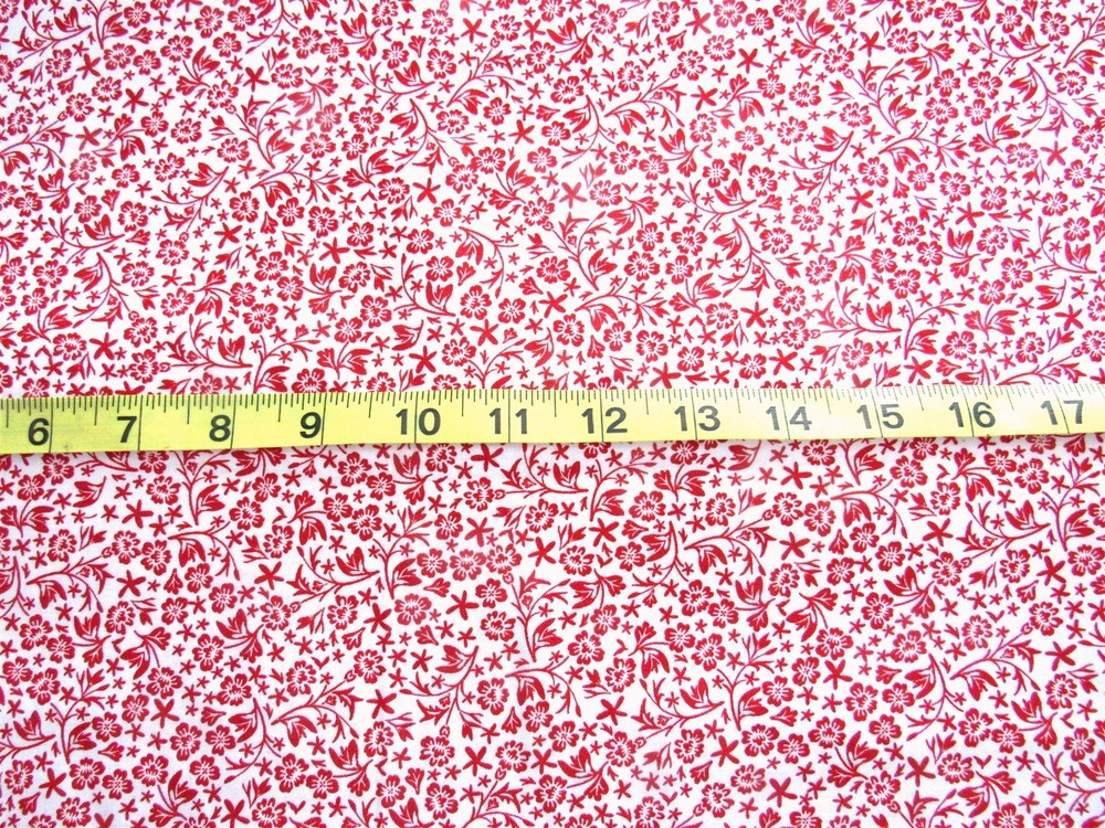 1 1/3 yd 100% Cotton Fabric White with Red Flowers Sprigs & Stars