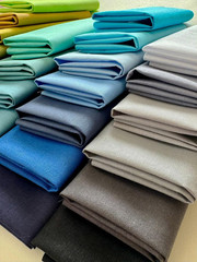 Solid Color Cotton Fabric Bundle – 50 Pre-Cut Squares (20×20 Cm / 8×8 Inch), 100