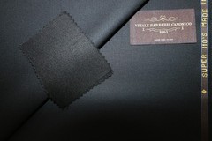 100% CASHMERE COATING FABRIC IN “Black/White Herringbone MADE IN SCOTLAND 3.75 m