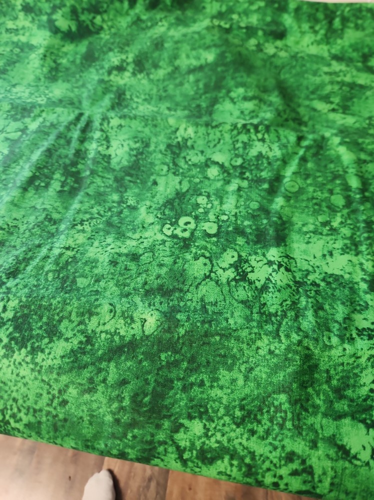 2.50 Solid Green Grunge Ombre Splash 100% Cotton Fabric traditions quilting