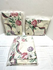 Floral Ribbon 90’s Cannon MontiCello Fabric NOS (3) 45″x108″ Total 11.25 Yards