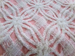 quilter’s favorite Vtg Pink & White Chenille Bedspread Fabric Pc Sewing Material