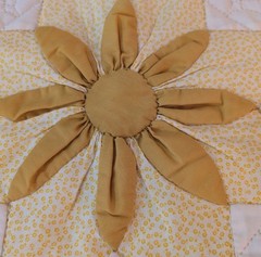 Handmade Golden Yellow Quilted Sunflower 14″ Wall Hanging / Pillow Cover -Amish