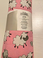 PINK SHEEP Super Snuggle Flannel Precut 2 Yards/43″ wide 100% Cotton / Pakistan