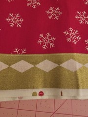 Red White Snowflakes Christmas Gold Border Print Cotton Fabric 3 Yds 20″ x 45