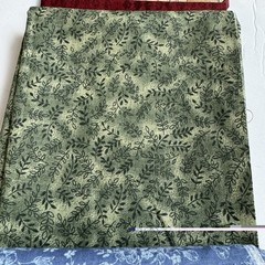 Cotton Quilting Fabric 5 Fat Quarters Bundles Farm Red Blue Green 102