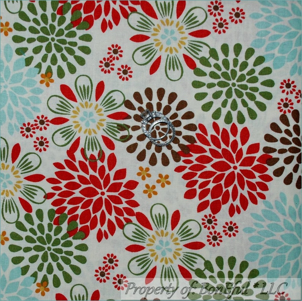 BonEful Fabric FQ Cotton Quilt Cream Off White Green Red Blue Brown Flower Xmas