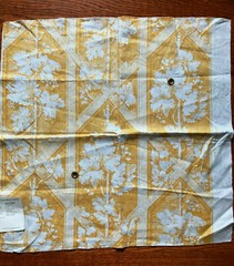 SCHUMACHER Grape Trellis in Yellow 26 3/4 x 27″ Linen Fabric Sample