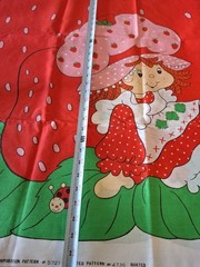 Vintage 1981 Strawberry Shortcake Quilt Fabric Panel Large Springs Mills 5721