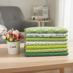 7-Piece Floral Quilted Cotton Fabric Fat Quarter Bundle – DIY Projects in Green