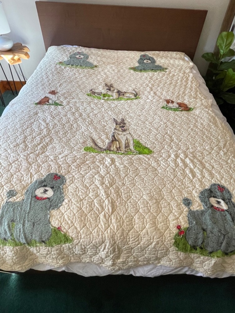 Vintage Olde Kentucky Coverlet Quilt Cotton Fabric Children Dogs 1960s