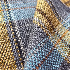 TARTAN PLAID TAPESTRY FABRIC 58 WIDE HEAVYWEIGHT JACQUARD UPHOLSTERY YARD
