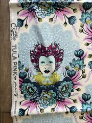 TULA PINK ELIZABETH 16Th CENTURY SELFIE~SKY(BLUE)~ONE YARD~OOP~VHTF