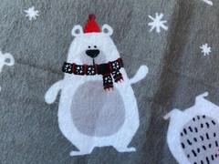 JOANN FABRIC~Flannel~SNUGGLE~Polar Bears~SKI SCARF~Snowflakes~GRAY WHITE RED~