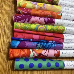25 Kaffe Fassett Collective Fat Quarters In Cigar Rolls.
