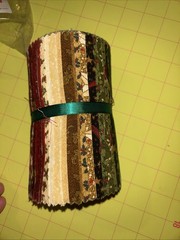 RJR Thimbleberries Christmas Punch Fabric Roll, 31 5.5”x22” Strips