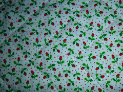 Vtg 2 Sided Quilted Fabric Christmas Floral Motif 43″ x 3 Yds