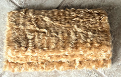 WAVY MOHAIR FABRIC REMNANT PIECE W/DYEING INFO:NWOT HONEY-COLORED 12″ X 54″