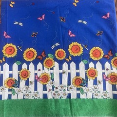 2.33Y Fabric Traditions 1996 Picket Fence Butterfly Ladybug Daisy Bee #2565 VTG
