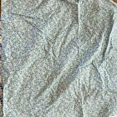 Vtg Sewing Fabric Lot Blue Floral Crafting Quilting Remnants Cottage 2.5+ lbs