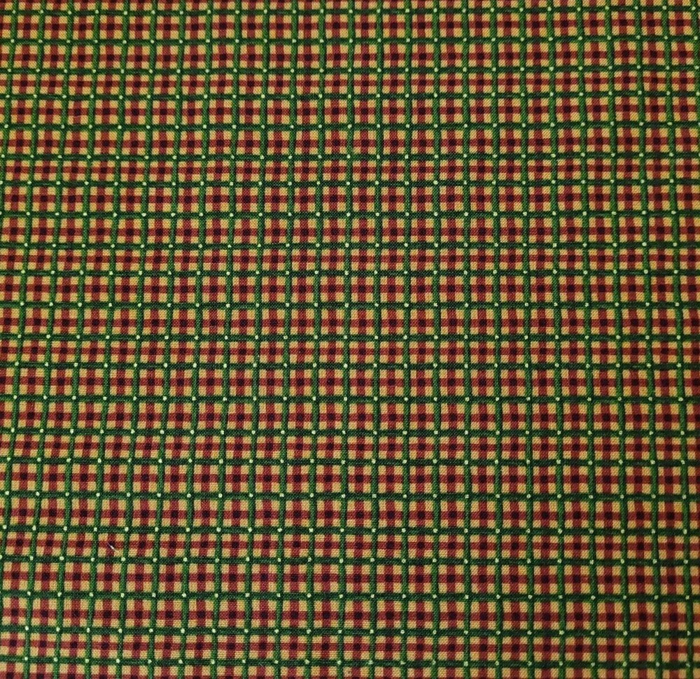 Christmas Eve BTY Liz Goodrick Dillon VIP Gold Red Tan Hunter Green Plaid