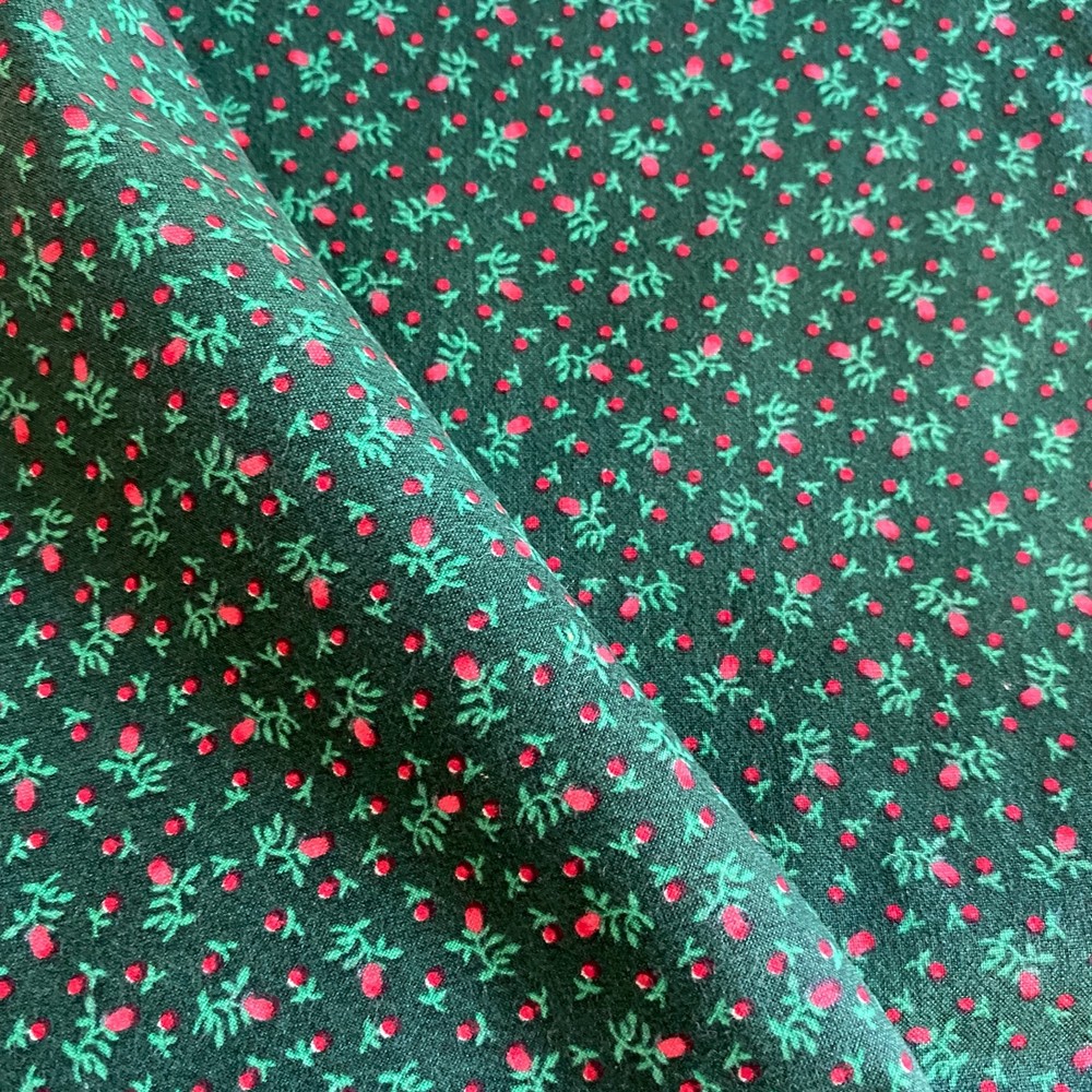 Vintage Ditsy Christmas Floral Fabric Green Cotton 43×43
