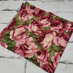 Fabric Remnants Scrap Lot 12oz Vintage Floral Prints Sports Teams Quilt Craft