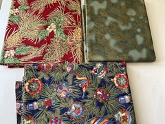 Quilting Sewing Crafts Holiday Material Lot Hoffman Fabrics Xmas Blubs Pinecones