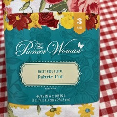 Pioneer Woman “Sweet Rose Floral” Fabric Precut 3 Yards (44/45 in W x 108 in L)