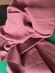Fabrics Store Out Of Print Linen 5 Yds Red Lilac Vuillard Artist Series heavy