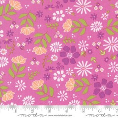 MODA – Laguna Sunrise by Sherri & Chelsi – Wild Rose Floral – Sweet Pea 1/4yd