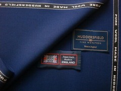 100% SUPER 130’s WOOL SUITING FABRIC IN Navy MADE IN Huddersfield England– 3.4 m