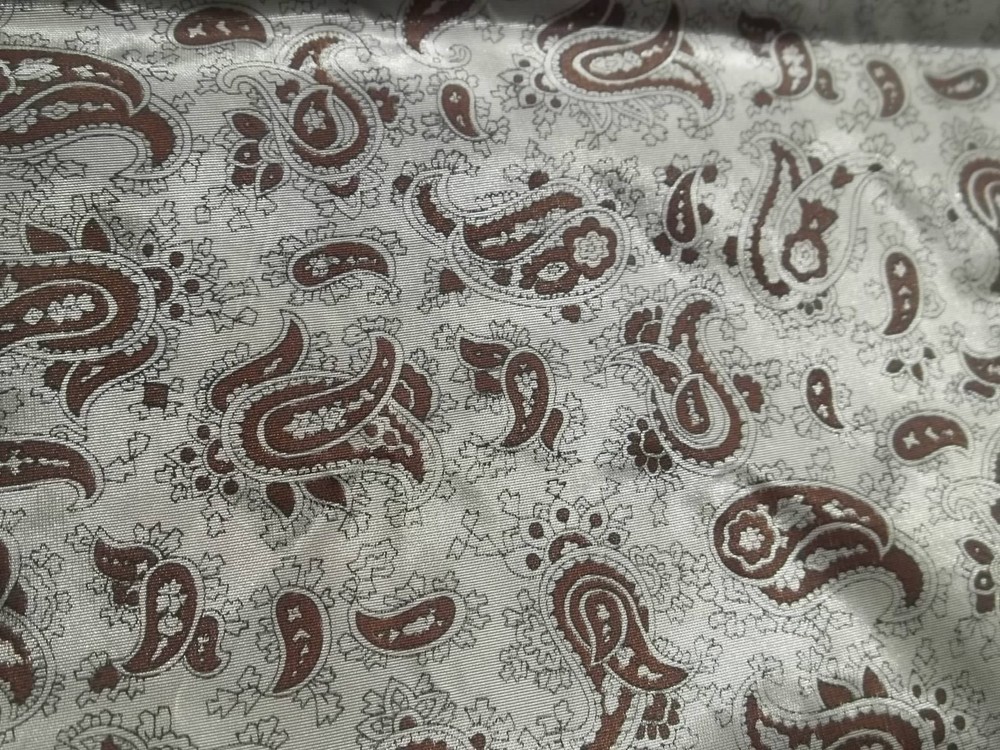 Tan Fabric Brown Design Print Material 1.8 Yards MT109