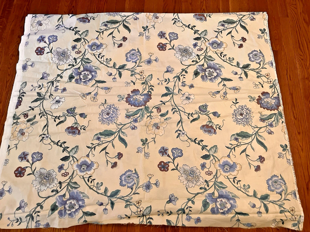 10 Yards VTG 1981 Floral Bloomcraft Travis Luther Decorator Fabric