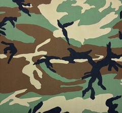 WOODLAND GREEN NY/CO TWILL CAMOUFLAGE FABRIC MILITARY FR FABRIC BY 1/2 YARD 61″W