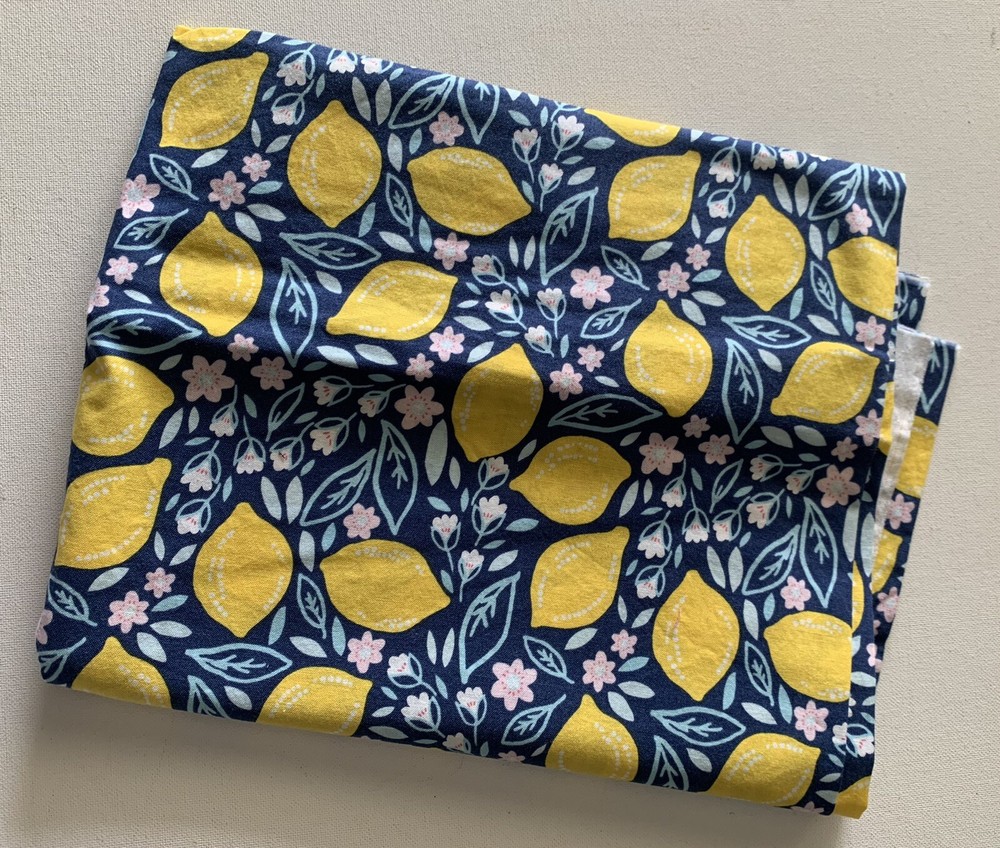 Large Fabric Yard Lemon Pattern