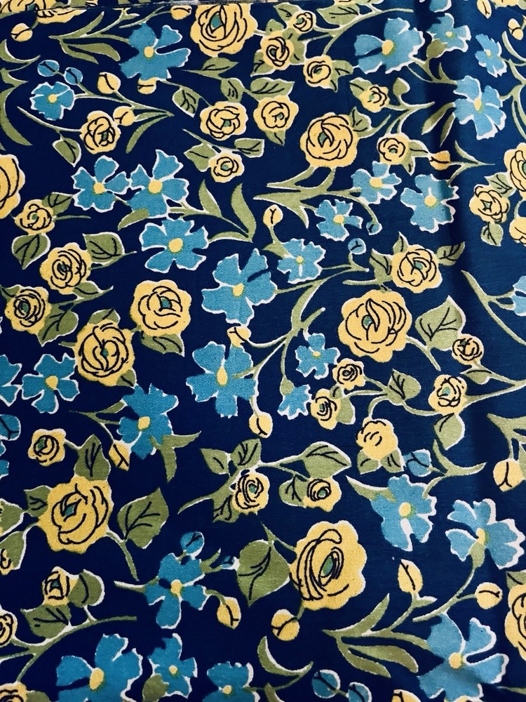 VTG `71 Klopman Mills Yellow & Blue Floral on Navy Rayon/Cotton Blend 44″ X 92″