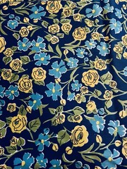 VTG `71 Klopman Mills Yellow & Blue Floral on Navy Rayon/Cotton Blend 44″ X 92″