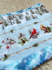 1 Yard Cotton Print Quilting Fabric Christmas Winter Clothworks Shop Hop Animals