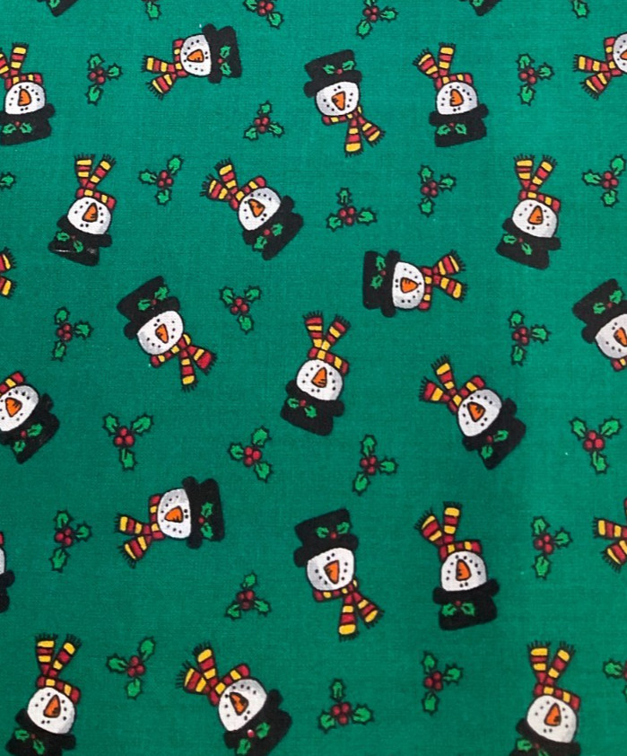TRENA’S LITTLE BIT OF CHRISTMAS III – SNOWMAN W/SCARVES ON GREEN- 1 3/8 YARDS