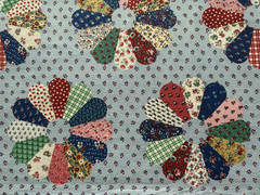 VTG Concord CHEATER QUILT 5 YD Blue Cottagecore Fabric Calico Dresden Plate