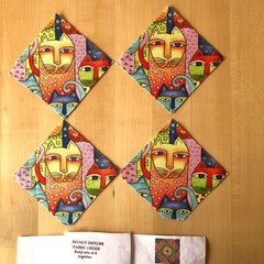 Laurel Burch kaleidoscope cats precut sixteen 3.5″ squares to form 4 6″ blocks