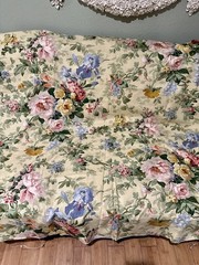 P. Kaufman Upholstery Curtain Fabric 2.75 Yards by 54”Cabbage Roses Linen Weave