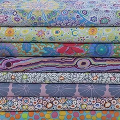Kaffe Fassett Pastels Fat Quarter Bundle FreeSpirit Cotton Quilting Fabric 8pc