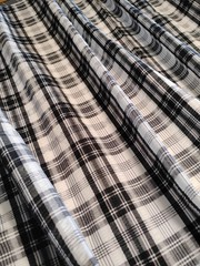 Black & White Plaid Cotton Blend Seersucker Fabric – 44″ Wide x 1 7/8 Yards