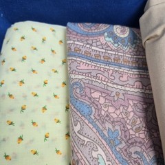 Vintage fabric lot 9 Lbs Remnants Arts Crafts Sewing Yard Goods Sew