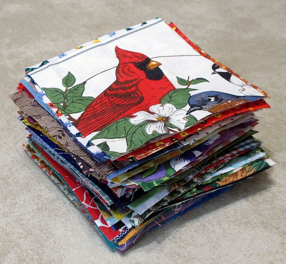 Lot of 150+ Granny’s Vtg 4″ X 4″ Charm Quilt Squares 1930s to 1990s Fabric
