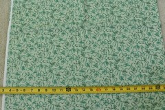 16″ Long, Vintage, Green Ribbons & Bows on Light-Green, Classic Cottons, P7659