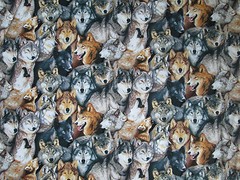 REALISTIC WOLVES HOWLING WOLF COTTON FABRIC FQ